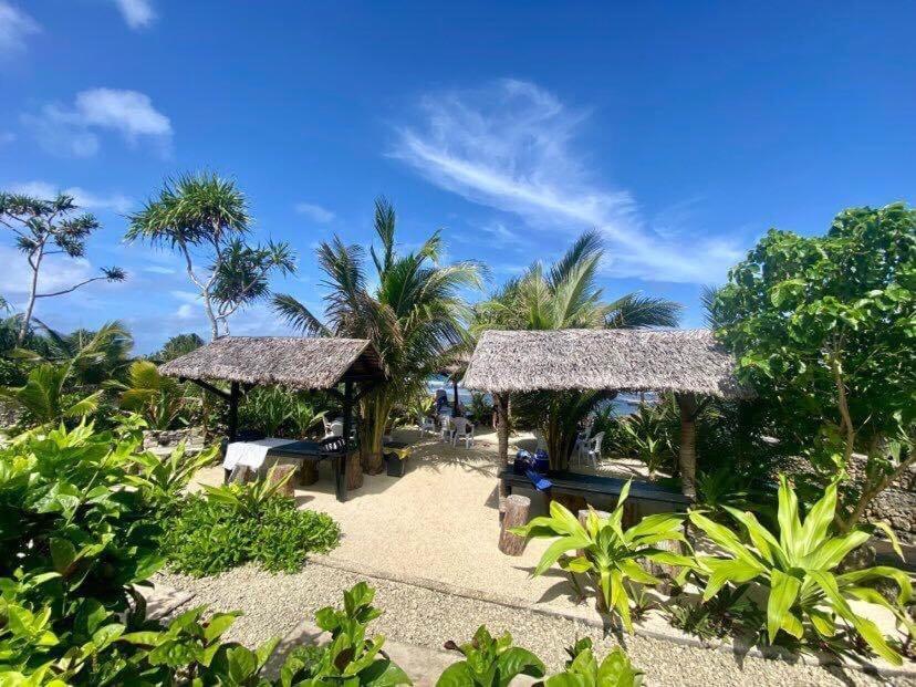 Eton Banana Bay Beach Club Bed & Breakfast エクステリア 写真
