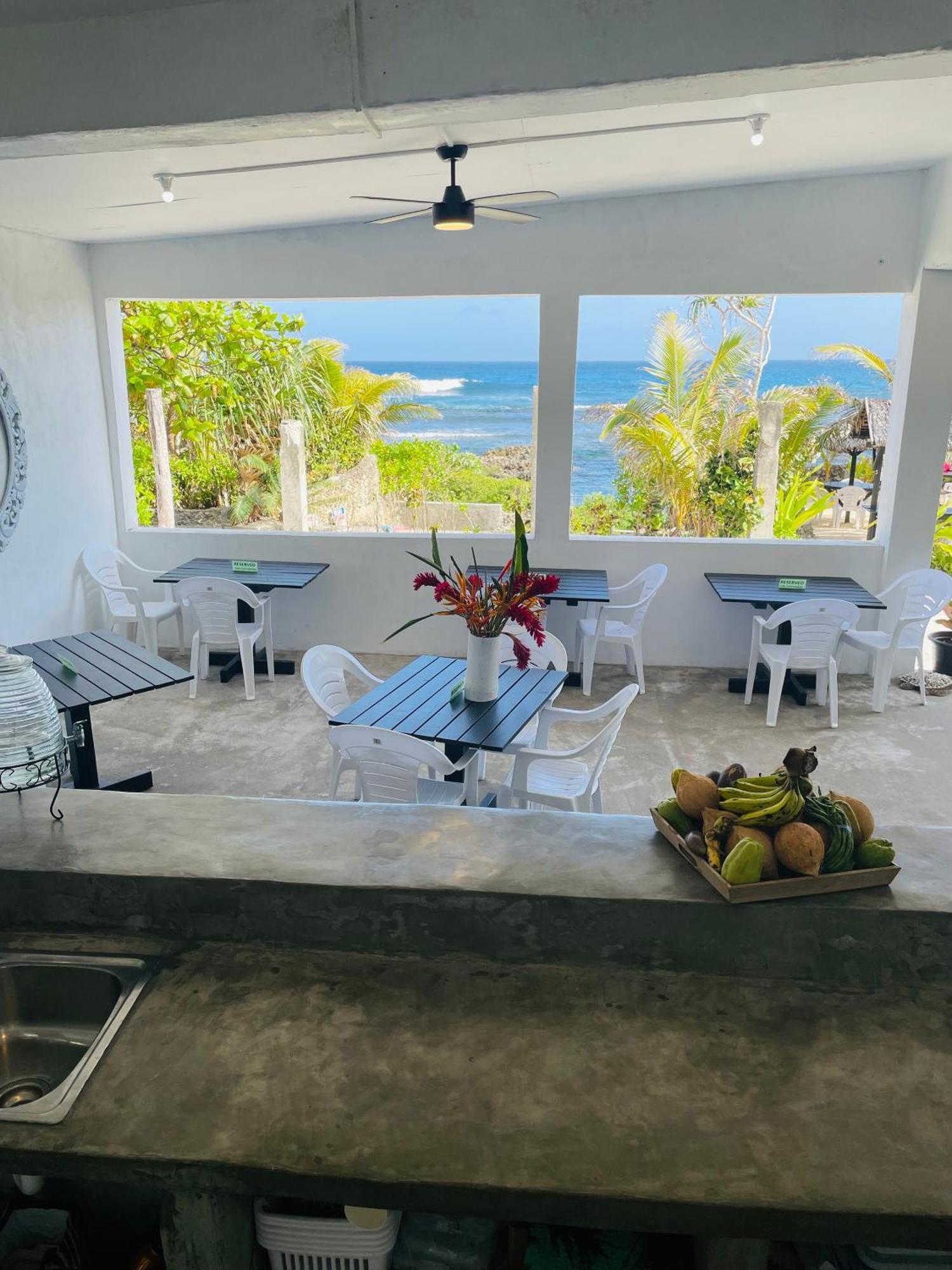 Eton Banana Bay Beach Club Bed & Breakfast エクステリア 写真